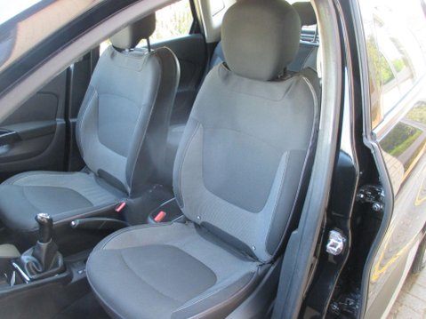 Renault Captur 0.9 TCe ENERGY Dynamique Nav Euro 6 (s/s) 5dr 18