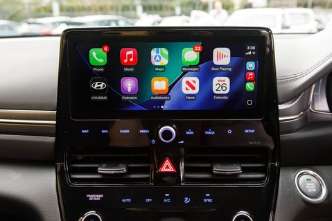 Hyundai IONIQ FIRST EDITION MHEV 29