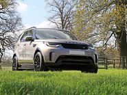 Land Rover Discovery 5