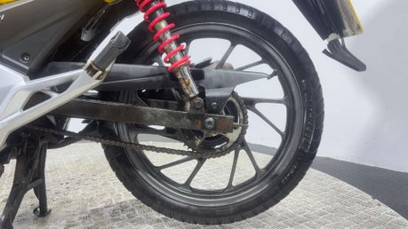 Honda CB GLR125 2018 21K GOOD RUNNING PROJECT BIKE CBF125 125CC LEARNER BIKE 16