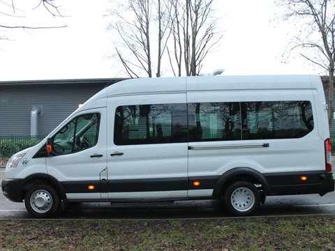 Ford Transit 2.2 TDCi 460 HDT L4 H3 4dr (18 seats) 4