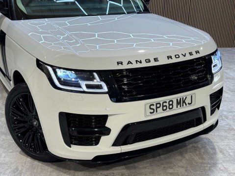 Land Rover Range Rover 3.0 Range Rover Vogue SDV6 Auto 4WD 5dr 10