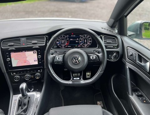 Volkswagen Golf 2.0 Golf R TSi 4Motion Semi-Auto 4WD 5dr 21