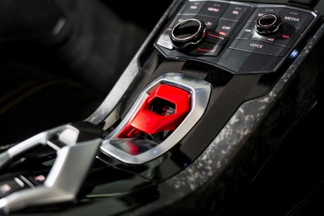 Lamborghini Huracan PERFORMANTE SPYDER. NOW SOLD. SIMILAR REQUIRED. PLEASE CALL 01903 254800. 21