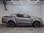 Nissan Navara 2.3 Navara Tekna dCi 4WD 5dr 14