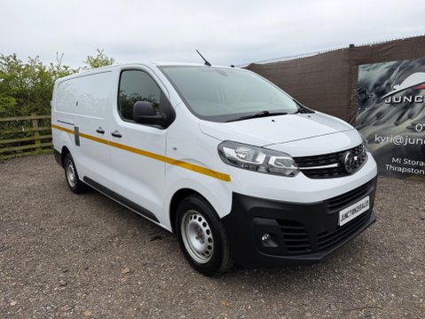 Vauxhall Vivaro 1.5 Turbo D 2900 Dynamic L2 H1 Euro 6 (s/s) 6dr 2