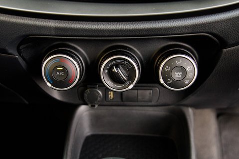 Toyota Aygo X VVT-I PURE 25