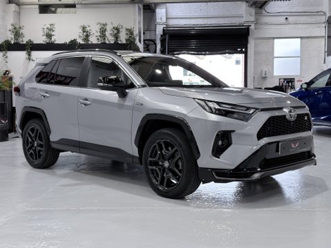 Toyota Rav 4 GR SPORT 4