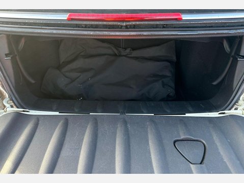 Mini Convertible 1.6 Cooper D Convertible 2dr Diesel Manual Euro 5 (s/s) (112 ps) 5