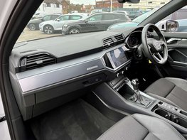 Audi Q3 1.5 Q3 S Line 35 TFSI Semi-Auto 5dr 17