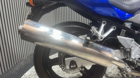 Suzuki SV650 N 2005 ONLY 25K MOT NAKED PERFECT A2 BIKE 650CC 46