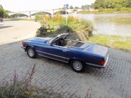 Mercedes-Benz SL Series 380 SL 42