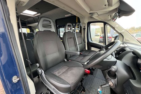 Peugeot Boxer 2.0 BlueHDi 440 Window Van 5dr Diesel Manual L4 H2 Euro 6 (130 ps) 31