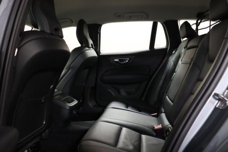 Volvo V60 B4 CROSS COUNTRY AWD MHEV 41