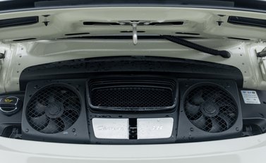 Porsche 911 50TH ANNIVERSARY EDITION 37