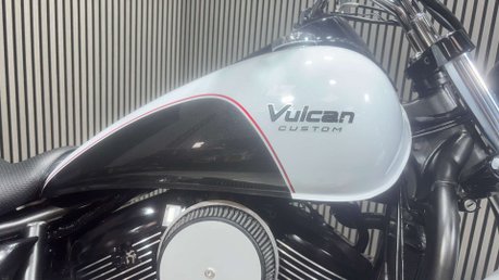 Kawasaki Vulcan 900 2017 ONLY 11K SERVICED LIGHTWEIGHT CRUISER BIKE 900CC 29