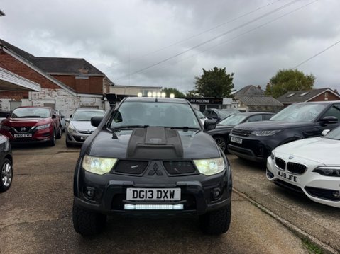 Mitsubishi L200 2.5 DI-D Barbarian Pickup Double Cab 4dr Diesel Auto 4WD Euro 5 (LB) (175 p 8