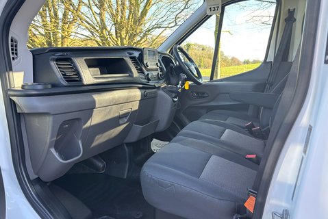 Ford Transit 350 Drw L4 130 ps Single Cab Dropside Truck - No VAT - Tow Axle 12