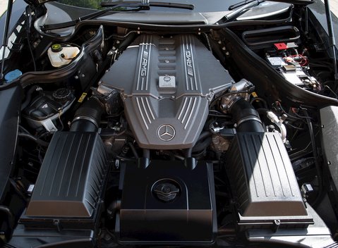 Mercedes-Benz SLS AMG Roadster 27