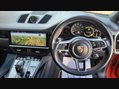 Porsche Cayenne V6 12