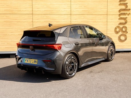 Cupra Born V3