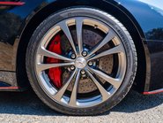 Aston Martin Vantage S V12 Manual 6
