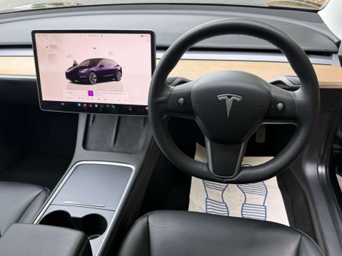 Tesla Model 3 Model 3 Standard Range + 4dr 7