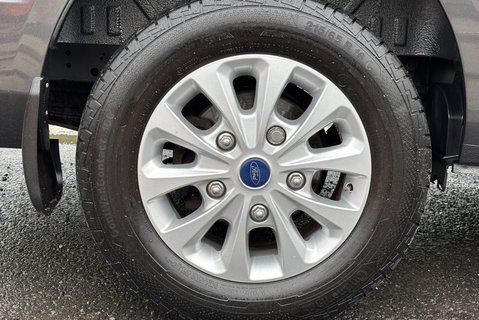 Ford Transit Custom 320 L1 Limited 170 ps Selectshift DCIV - Sat Nav / Adaptive Cruise 33