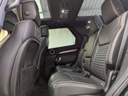 Land Rover Discovery 3.0 Discovery R-Dynamic HSE MHEV Auto 4WD 5dr 51