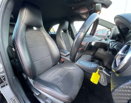 Mercedes-Benz A Class 1.8 A200 BlueEfficiency AMG Sport CDi Auto 5dr 57