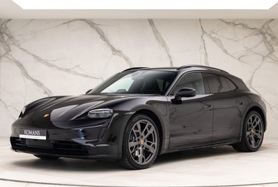 Porsche Taycan 4 CROSS TURISMO