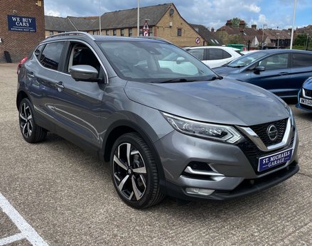 Nissan Qashqai 1.3 Qashqai N-Motion DiG-T 5dr 4