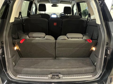 Ford Grand C-Max 1.5 TDCi Titanium Euro 6 (s/s) 5dr 45