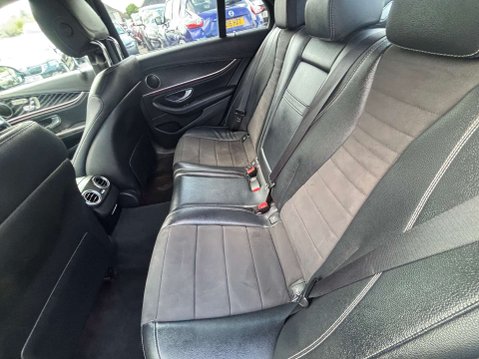 Mercedes-Benz E Class 2.0 E220d AMG Line (Premium) Saloon 4dr Diesel G-Tronic+ 4MATIC Euro 6 (s/s 27