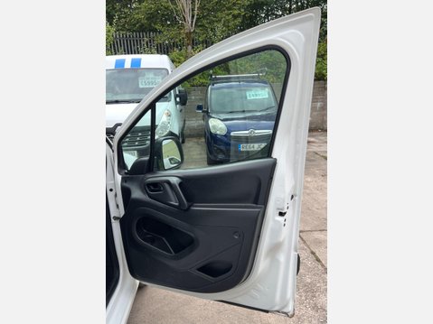 Citroen Berlingo 1.6 HDi 750 LX Panel Van 6dr Diesel Manual L2 (153 g/km, 90 bhp) 27