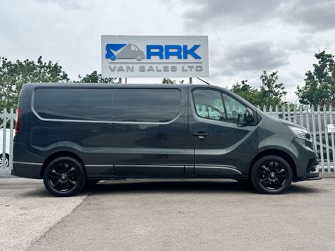 Renault Trafic 2.0 dCi Blue LL30 Sport+ Panel Van 5dr Diesel Manual L2 H1 Euro 6 (s/s) (15 6