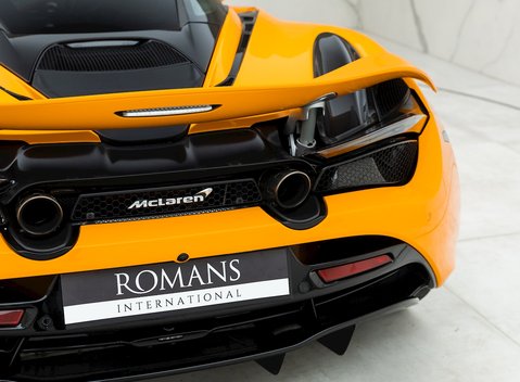 McLaren 720S Performance 23