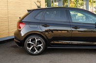 Volkswagen Polo R-LINE TSI 7