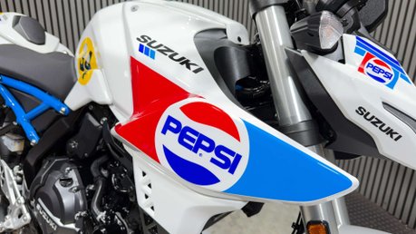 Suzuki GSX 2024 1 OF 5 DREAM MACHINE PEPSI PAINT WORK LONG MOT 800CC 34