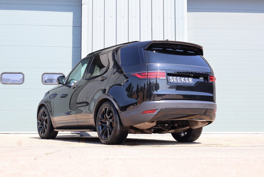 Land Rover Discovery SE MHEV REAR SEATS FITTED STYLED BY SEEKER UK  10