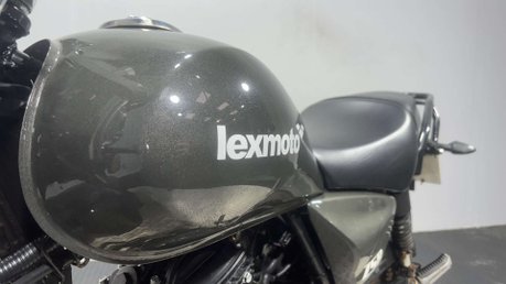 Lexmoto ZSB 2022 ONLY 3K RUNS WELL 1 OWNER LIGHT 125CC PROJECT BIKE LEARNER 18