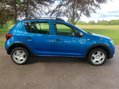 Dacia Sandero Stepway 0.9 TCe Laureate Euro 6 (s/s) 5dr 27
