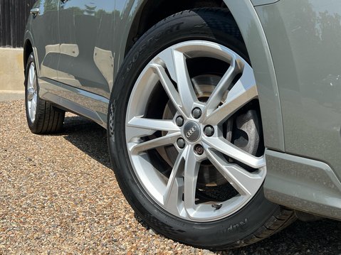 Audi Q3 TFSI QUATTRO S LINE 13