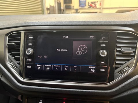 Volkswagen T-Roc 1.5 TSI EVO SE Euro 6 (s/s) 5dr 20