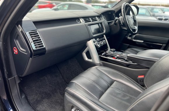 Land Rover Range Rover 4.4 SDV8 AUTOBIOGRAPHY AUTO 25