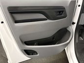 Vauxhall Vivaro 1.5 Vivaro  F2900 Sportive S/S 44