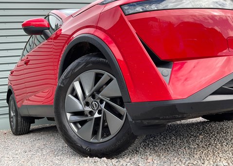 Nissan Qashqai DIG-T ACENTA PREMIUM MHEV 2