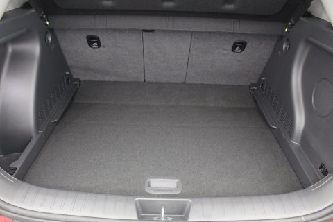 Hyundai KONA 5dr 1.6h-GDi Ultimate Petrol Hybrid DCT Automatic 34