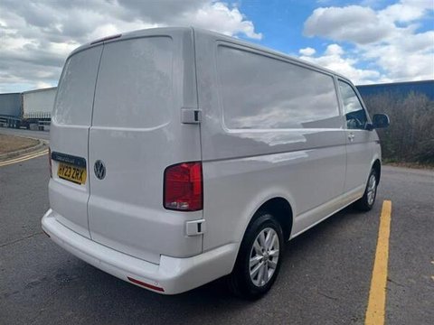 Volkswagen Transporter T30 TDI P/V HIGHLINE 4