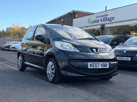 Peugeot 107 1.0 12V Urban Hatchback 5dr Petrol 2 Tronic Euro 4 (68 ps)